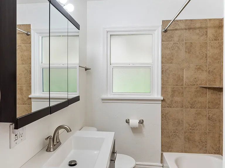 Upstairs Bathroom