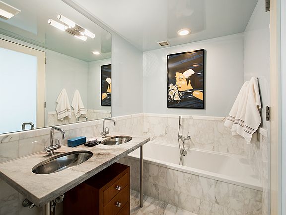 5th image of 151 W 17th St APT 2G
