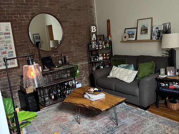 2nd image of 5300 Butler St APT 1