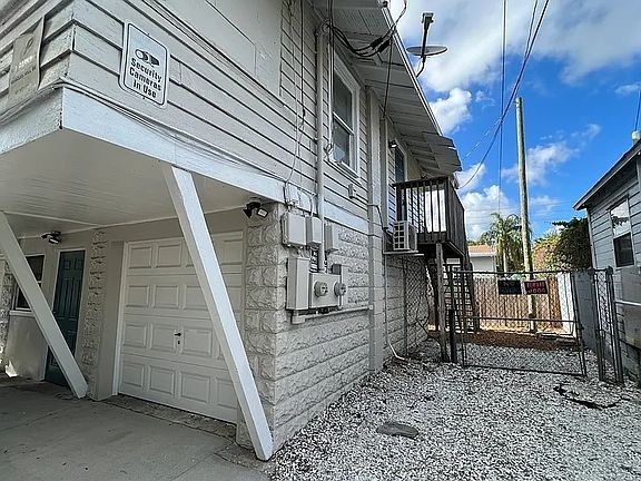 2nd image of 1512 7th Ave N #1/2
