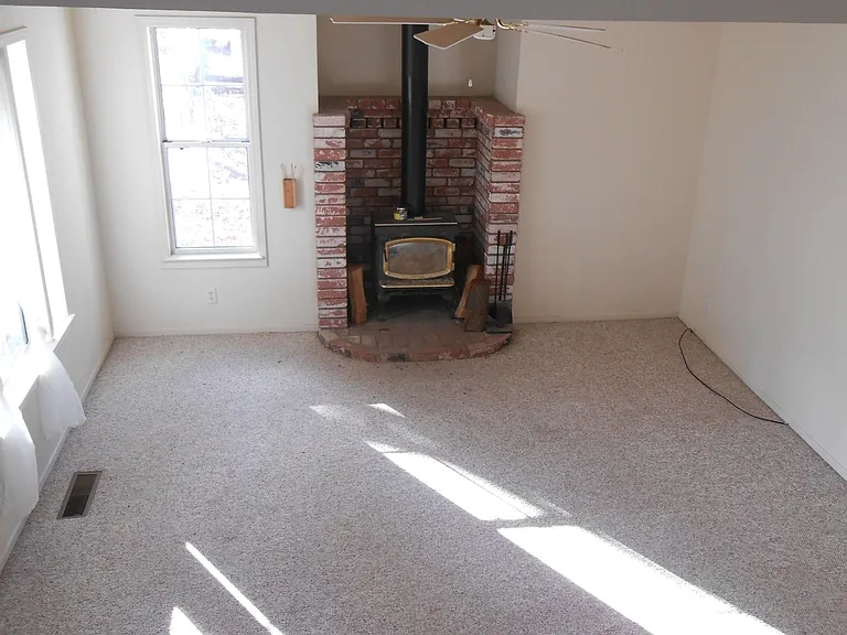 4896 Chateau Way — Photo 5