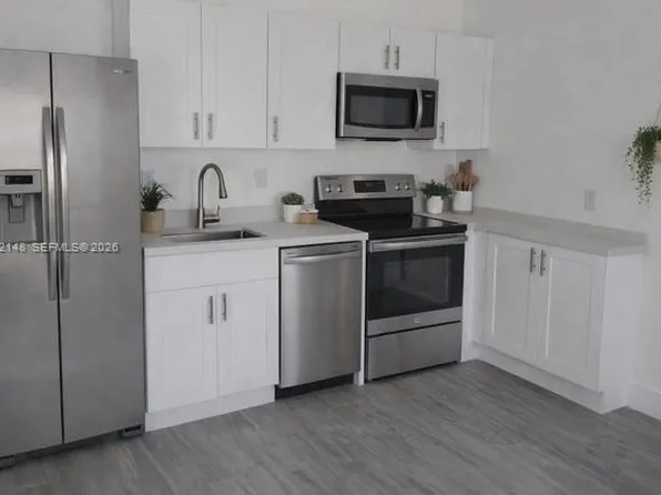 6875 NW 4th Ave #B, Miami, FL 33150