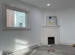 30 E 23rd St #2, Chester, PA 19013