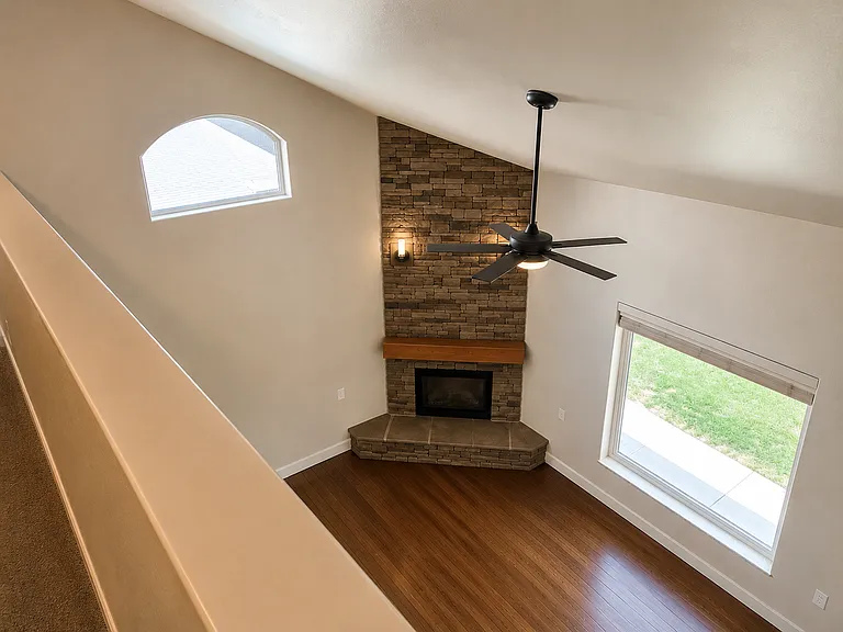 7306 W Chestnut Ave — Photo 6