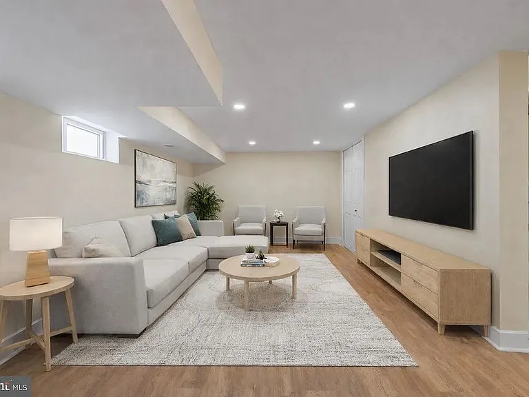 530 Arthur St — Photo 4