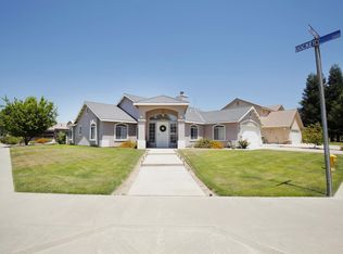 1298 Hillcrest St, Selma, CA