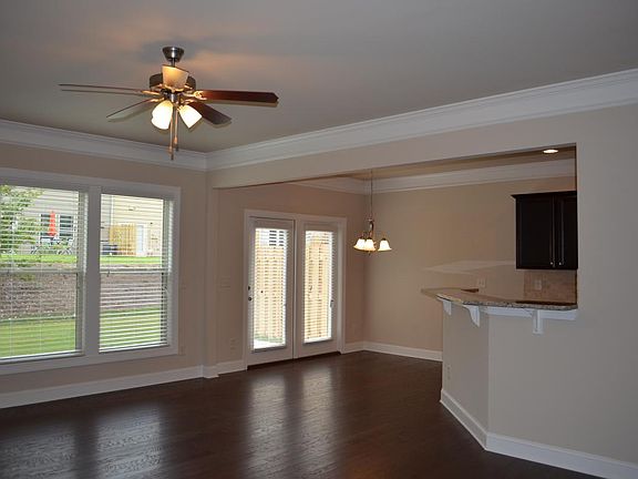 Breakfast Room