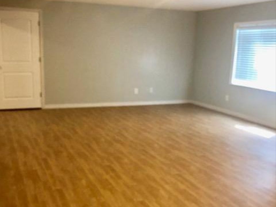 Large Master Bedroom
