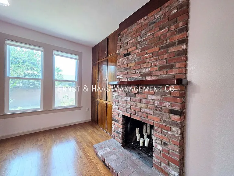 9497 Foster Rd — Photo 10