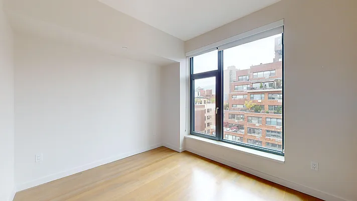 Rented by Bond New York | media 32