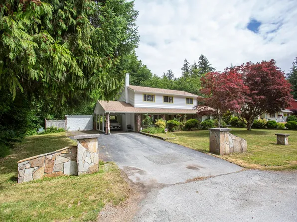 40515 Park Cres, Squamish, BC V8B 0G2