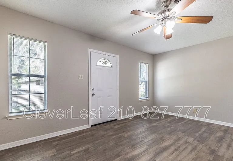 512 Curtiss Ave — Photo 5