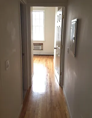 Rented by Standard Living Realty Inc | media 20