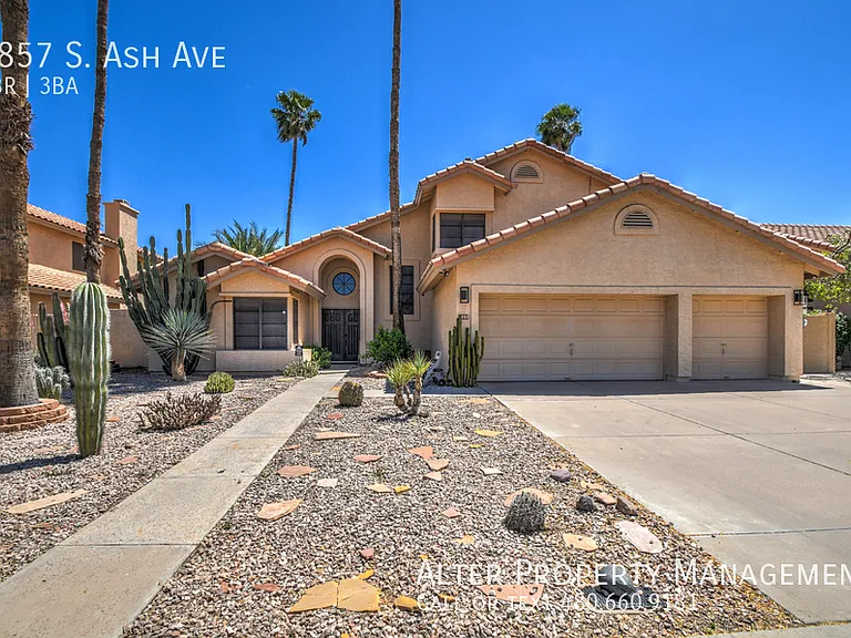 8857 S Ash Ave — Photo 3