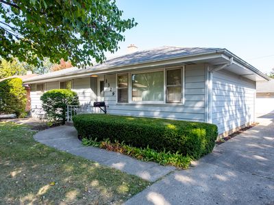 1329 Glenwood Ave, Waukegan, IL, 60085