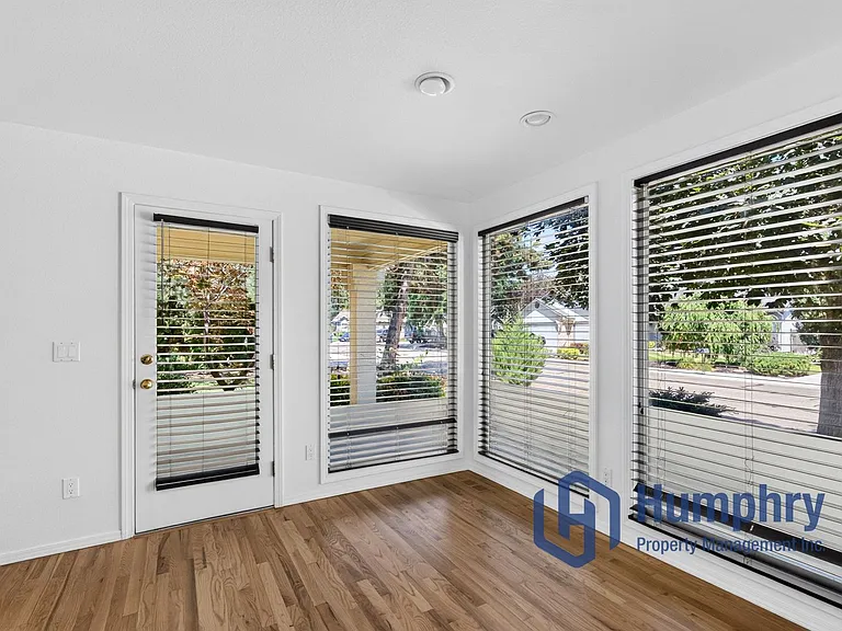 1948 E Cypress Point Dr — Photo 20