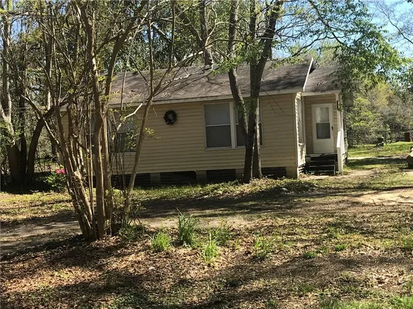 3257 Riverside Dr, Mobile, AL 36605