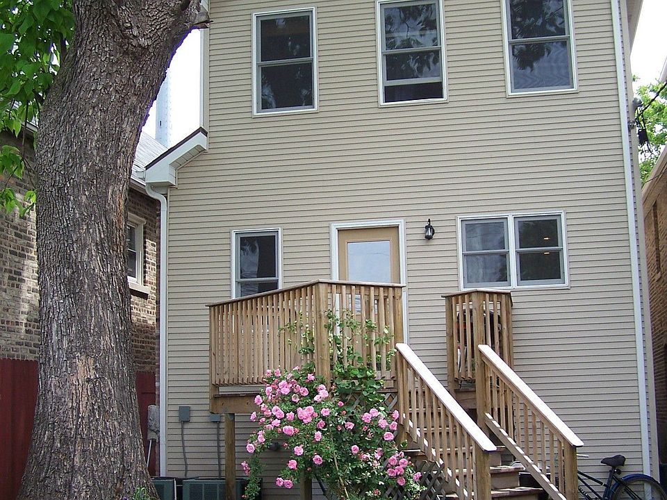 2nd image of 3232 S Hoyne Ave