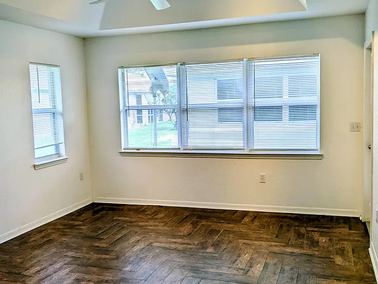 1804 Blue Heron Ln #C — Photo 16