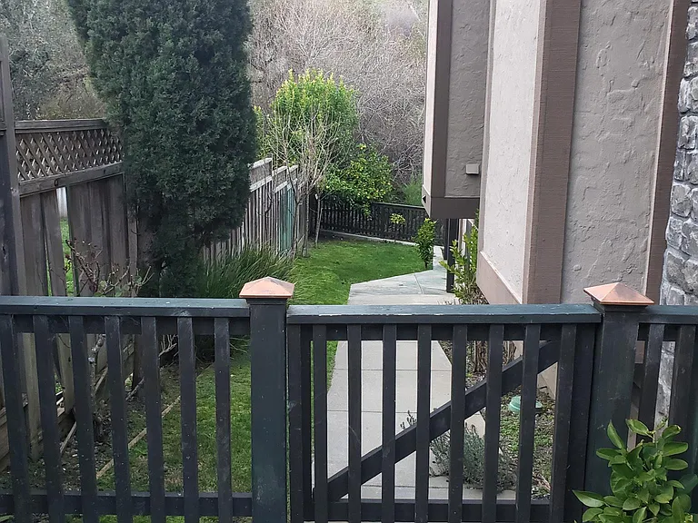 26 Blackhawk Ln #B — Photo 11