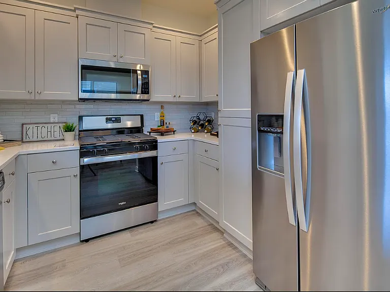 2520 NE Purcell Blvd — Photo 4
