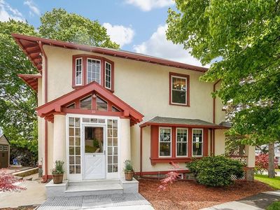 44 Upland Rd, Watertown, MA, 02472