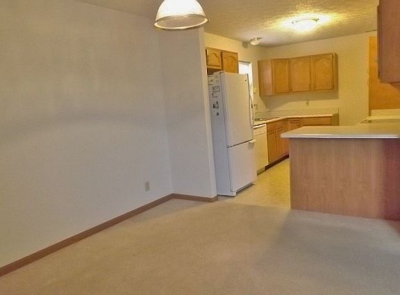 5th image of 125 N Furlong Dr