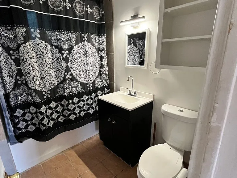 115 E Alturas St — Photo 29