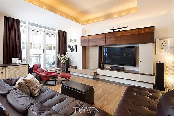 Sold by Town Residential | media 24