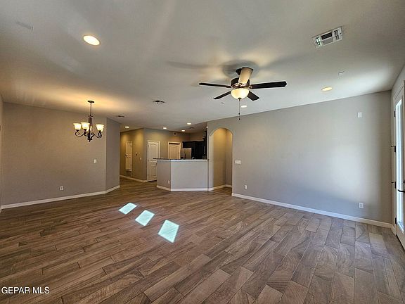 3rd image of 13630 Lartington St