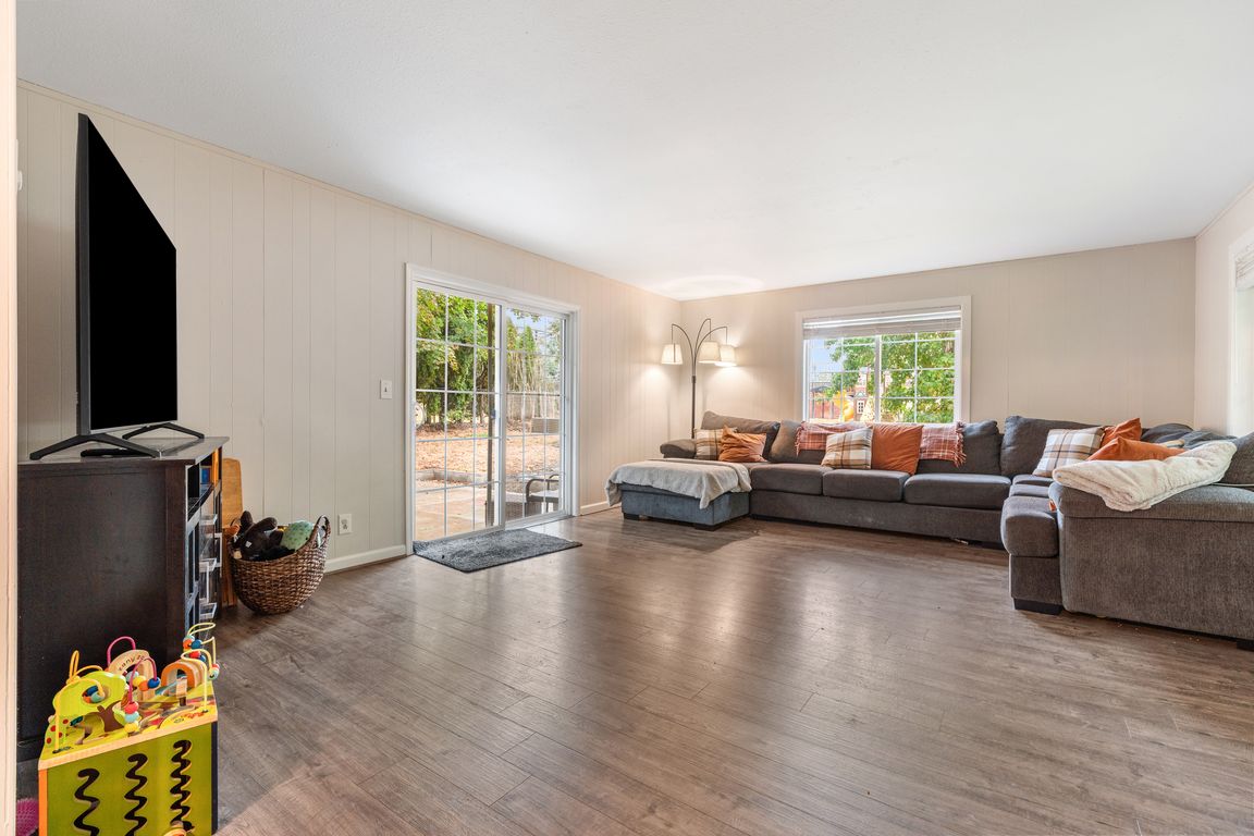 next background image