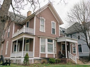 553 Wealthy St SE APT 3, Grand Rapids, MI 49503