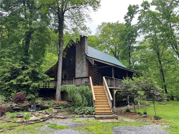 515 Hooker Rd, West Sunbury, PA 16061