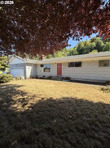 891 Rowe St, Reedsport, OR, 97467