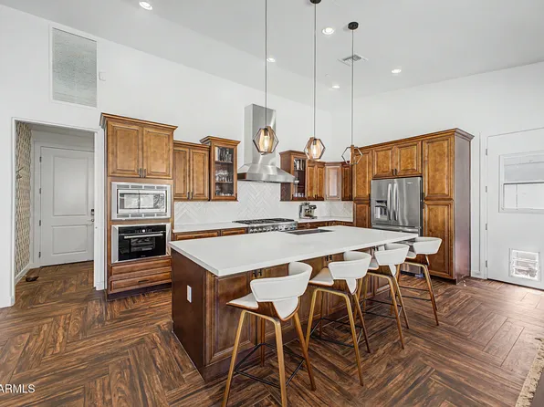 9098 E LUDLOW Drive, Scottsdale, AZ 85260