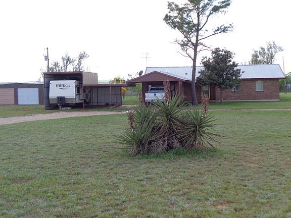 4th image of 445 S Fm 1229