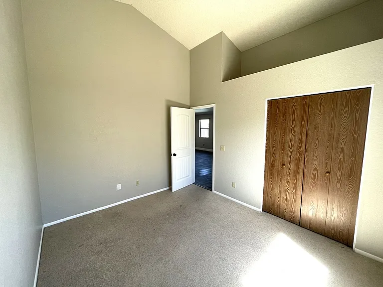 3547 Briarwood Dr — Photo 21
