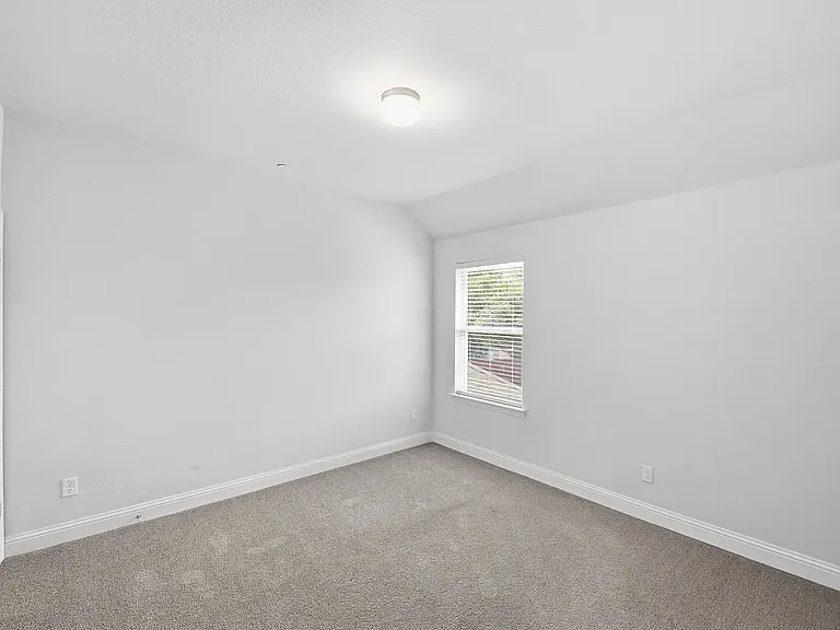 5960 Bursey Rd — Photo 31