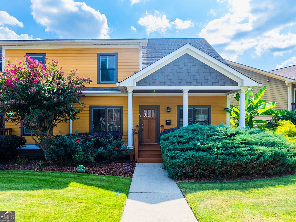 1st image of 743 Frasier Cir SE