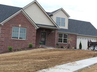 918 Kenblue Dr, Richmond, KY 40475