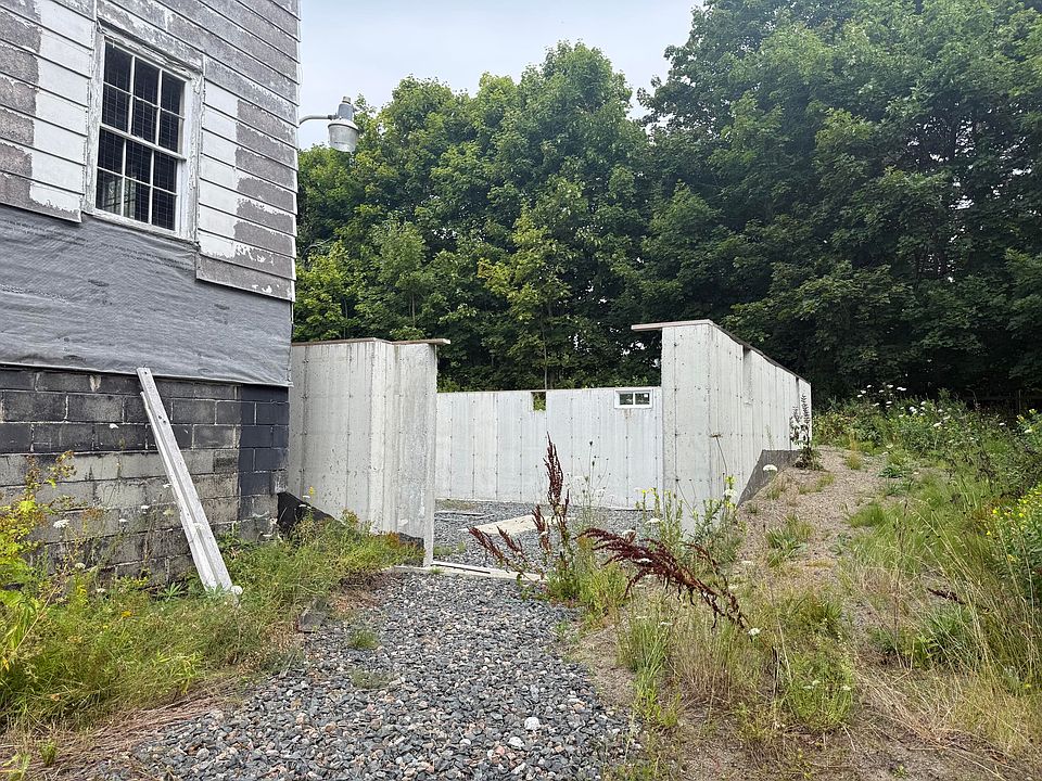 2nd image of 9 Snyder Road