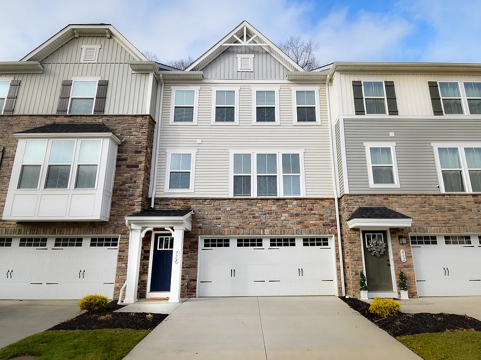 772 Buckeye Dr