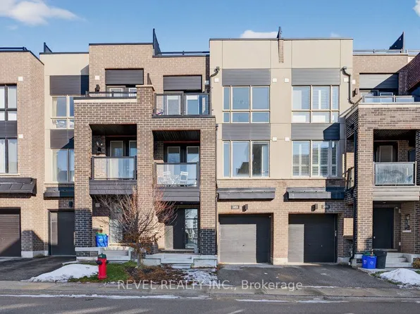 3053 Blacktusk Cmn, Oakville, ON L6H 0R9