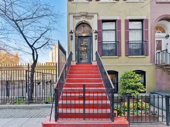 463 West 47th Street image 27 of 27