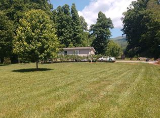 224 Roland Rickman Rd, Franklin, NC 28734