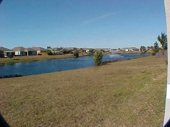 3rd image of 7035 Monarch Park Dr