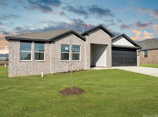 59 Wolfsbridge Loop, Cabot, AR 72023