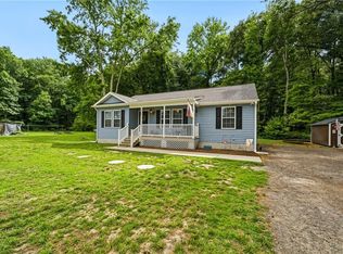 4568 Johns Point Rd, Gloucester, VA 23061