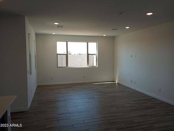 5th image of 10238 N 49TH Avenue