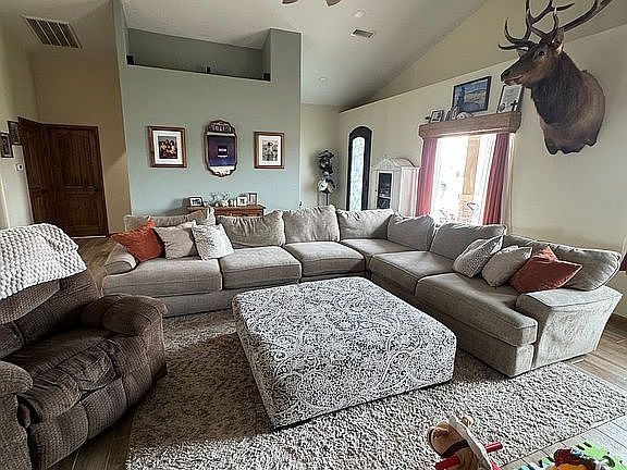 3rd image of 508 Walker Farm Rd